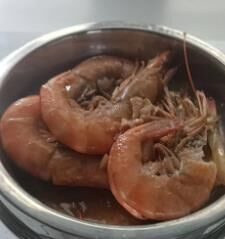 桥上风景很美