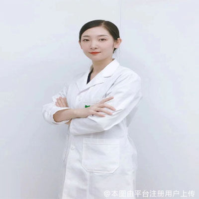 李爽