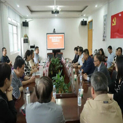 中国牙病防治基金会来安徽省口腔医学会调研