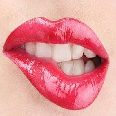 如何才能拥有洁白健康的牙齿？