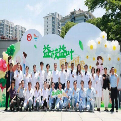 “益枝益叶 同心博爱”口腔医生进基层