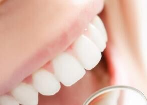 2025深圳牙齿矫正价格全解析：金属/陶瓷/隐形矫正费用透明化