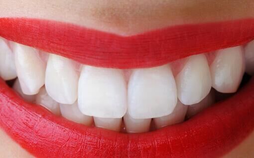 AI美学设计软件应用：2026年个性化烤瓷牙方案普及，满足&ldquo;千人千面&rdquo;需求